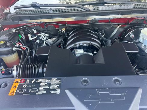 Used 2018 Chevrolet Silverado 1500 LT w/ All Star Edition RWD image 13