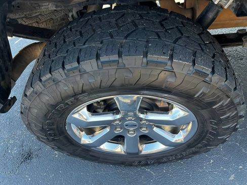 Used 2021 Ford F150 Lariat w/ Equipment Group 502A High AWD/4WD image 52