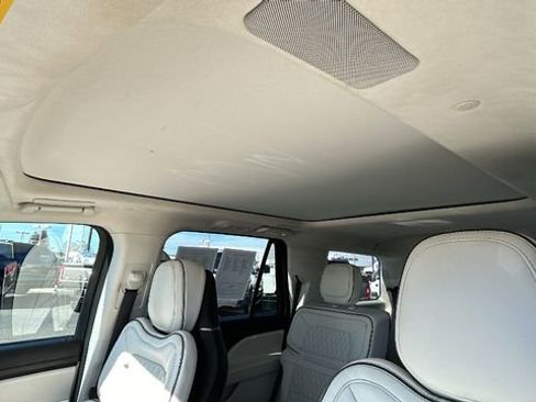 Used 2023 Lincoln Navigator Black Label image 26