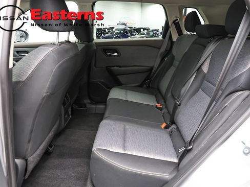 Used 2023 Nissan Rogue SV AWD/4WD image 21