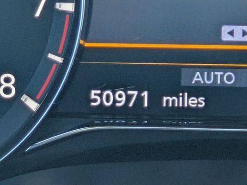 Used 2023 INFINITI QX80 Sensory w/ Cargo Package image 25