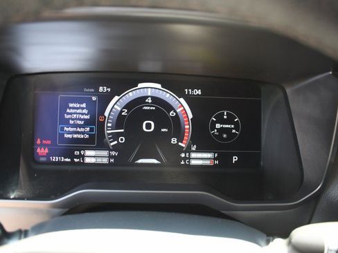Used 2024 Toyota Tundra Limited AWD/4WD image 31