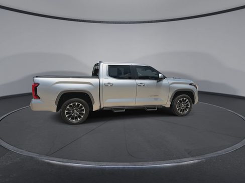 Used 2024 Toyota Tundra Limited AWD/4WD image 9