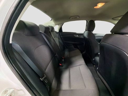 Used 2019 Kia Forte LXS FWD image 25