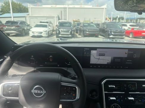 Used 2025 Nissan Armada Platinum w/ Convenience Package AWD/4WD image 23