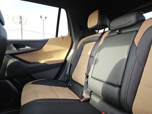 New 2026 Chevrolet Equinox ACTIV image 16