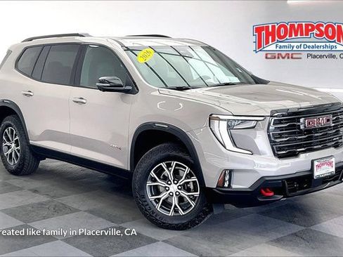 Used 2026 GMC Acadia AT4 w/ Luxury Package AWD/4WD image 1
