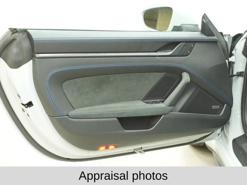 Used 2022 Porsche 911 GT3 RWD image 27