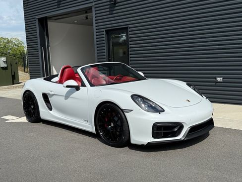 Certified 2015 Porsche Boxster GTS RWD image 9