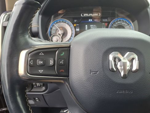 Used 2019 RAM 1500 Limited AWD/4WD image 26