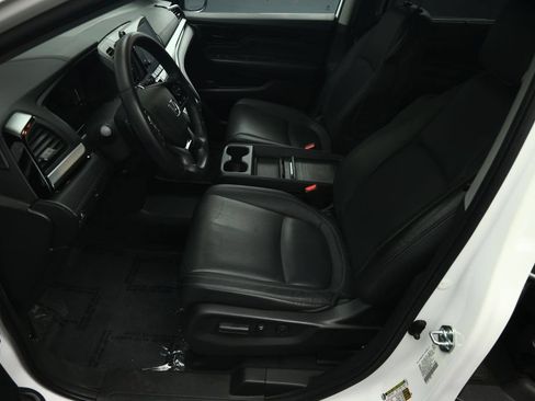 Used 2021 Honda Odyssey Touring image 49