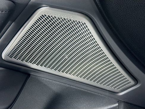 Used 2023 Acura TLX w/ Technology Package image 22