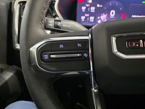 New 2025 GMC Canyon Elevation w/ Convenience Package image 15