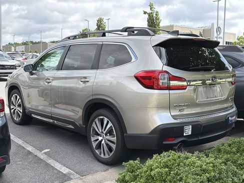Used 2019 Subaru Ascent Limited AWD/4WD image 4
