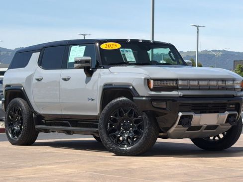 Used 2025 GMC Hummer EV 2X AWD/4WD image 2