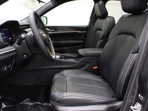 New 2026 Jeep Grand Cherokee Limited Reserve image 15