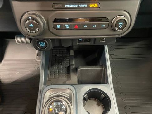 New 2025 Ford Maverick Lariat w/ 4K Tow Package image 9