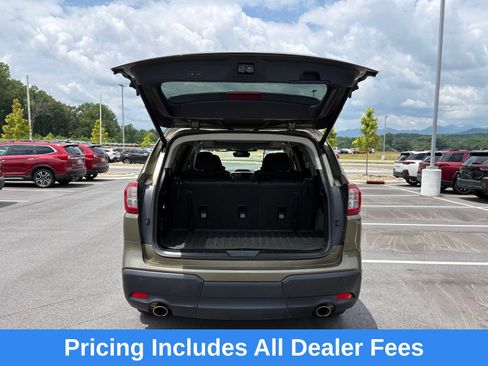 Certified 2025 Subaru Ascent Limited w/ Popular Package #2 AWD/4WD image 9