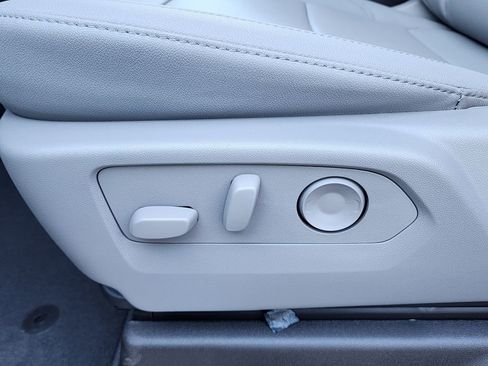 New 2026 GMC Sierra 1500 SLT w/ SLT Premium Plus Package image 19