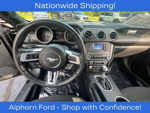 Certified 2022 Ford Mustang Coupe RWD image 8