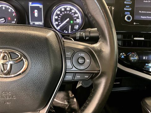 Used 2023 Toyota Camry SE image 21