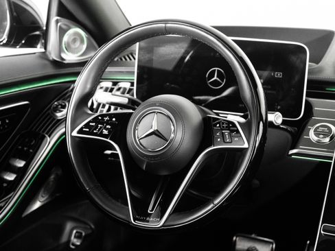 Used 2024 Mercedes-Benz Maybach S 580 4MATIC image 53