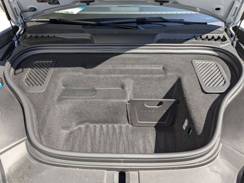 New 2025 Porsche Macan 4S Electric image 25