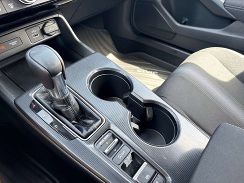 Used 2024 Honda Civic Sport image 22