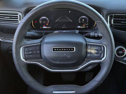 Used 2022 Jeep Wagoneer Series II w/ Premium Group I image 13