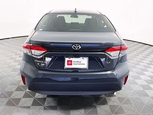 Certified 2025 Toyota Corolla LE image 22