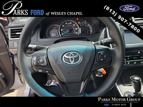 Used 2015 Toyota Camry LE FWD image 26