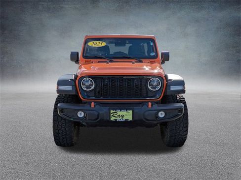 Certified 2025 Jeep Wrangler Willys image 9