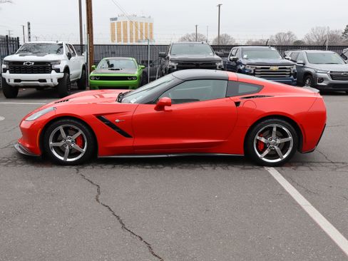 Used 2014 Chevrolet Corvette Stingray Coupe w/ 2LT Preferred Equipment Group image 18
