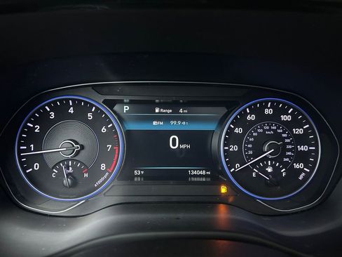 Used 2021 Hyundai Palisade SEL w/ Premium Package image 16