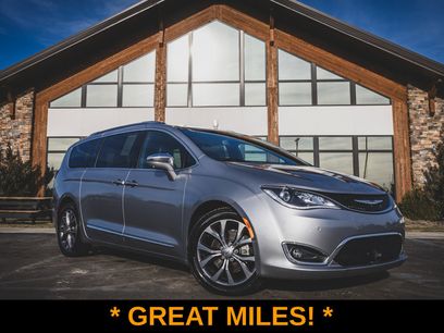 Used 2020 Chrysler Pacifica Limited