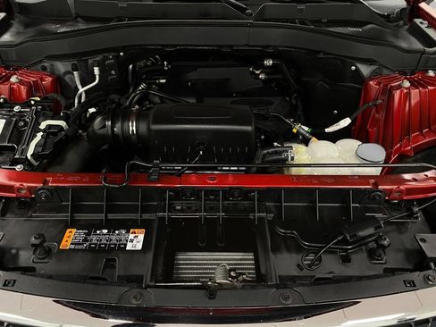 Used 2020 Ford Explorer XLT w/ Equipment Group 202A image 13