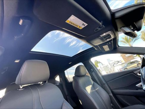 Used 2025 Acura RDX SH-AWD image 23