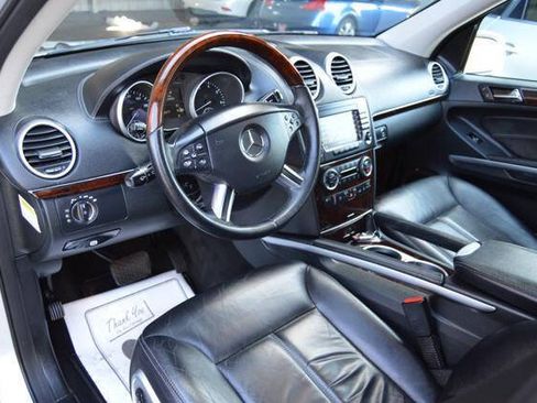 Used 2008 Mercedes-Benz GL 550 4MATIC image 15