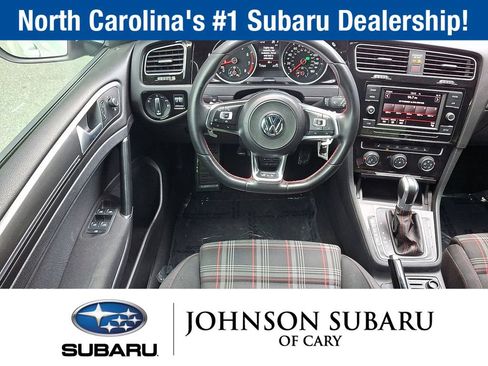 Used 2019 Volkswagen Golf 4-Door FWD image 22