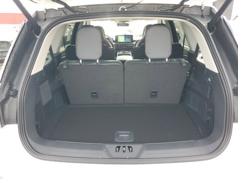 New 2026 Lincoln Aviator Reserve AWD/4WD image 28