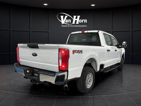 Used 2024 Ford F250 XL w/ XL Chrome Package image 3