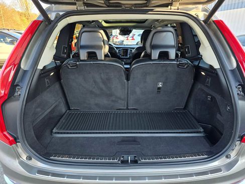 Used 2020 Volvo XC90 T8 Inscription image 15