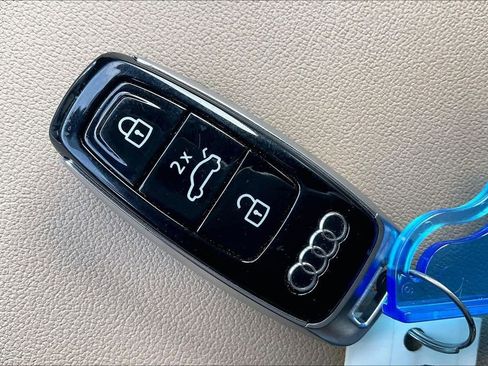 Used 2022 Audi Q7 3.0T Premium Plus image 34