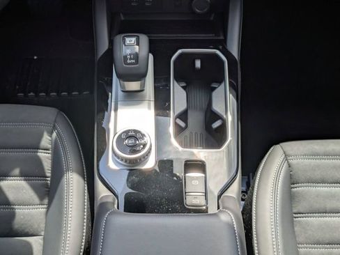 New 2026 Mitsubishi Outlander SE image 20