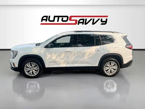 Used 2025 GMC Acadia Elevation w/ Elevation Premium Package AWD/4WD image 4