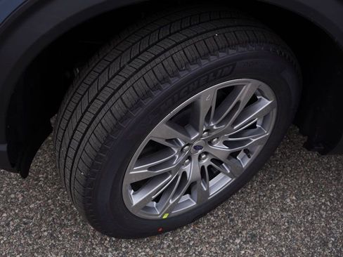 New 2026 Ford Explorer Active w/ Active Comfort Package image 9