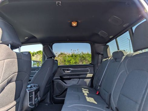 Used 2023 RAM 1500 Big Horn AWD/4WD image 10