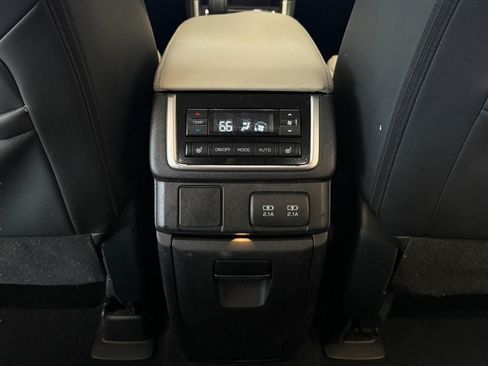Used 2019 Subaru Ascent Limited w/ Popular Package #2A AWD/4WD image 77