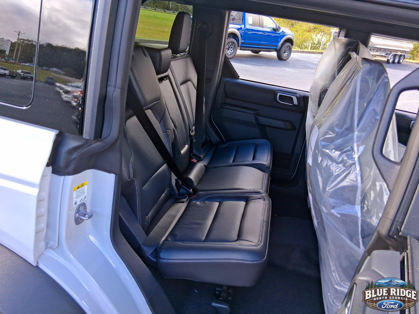 New 2026 Ford Bronco Outer Banks w/ Sasquatch Package AWD/4WD image 13