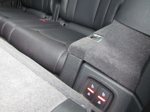 Used 2017 Audi Q7 3.0T Premium Plus w/ Premium Plus Package image 17